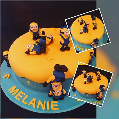 Minions - Cake by Dolce Follia-cake design (Suzy)