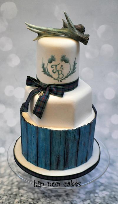 Scotch thistle cake - Cake by Lesley Marshall cake art