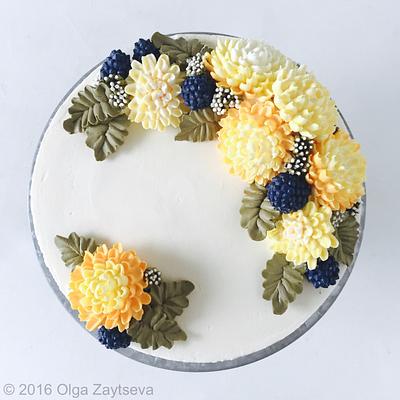 Buttercream chrysanthemums and berries cake  - Cake by Olga Zaytseva 