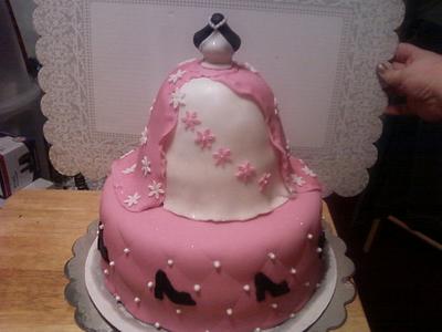 Dress/Barbie Cake - Cake by Christina