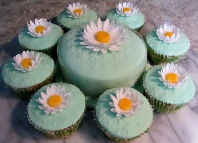 Daisy cakes - Cake by Lelly