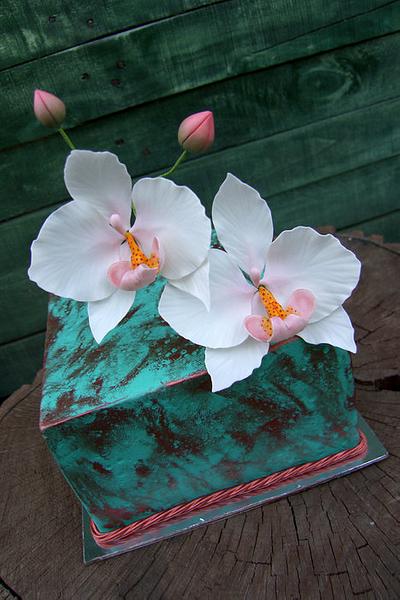 Orchids, turquoise and rust - Cake by Ljiksy
