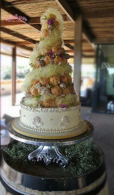 Piéce Montée - Cake by Sumaiya Omar - The Cake Duchess 