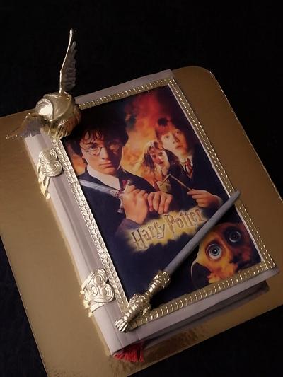 Harry Potter book - Cake by babkaKatka