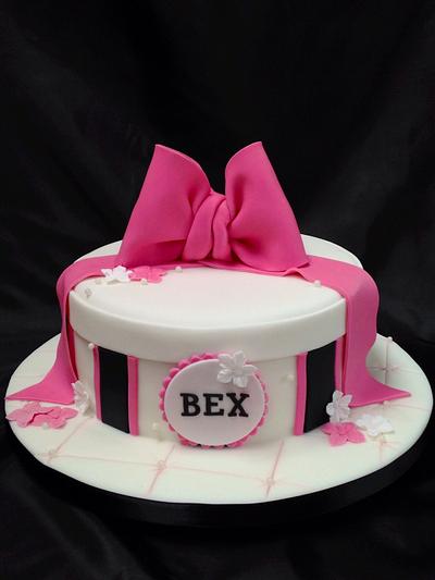 Hat box - Cake by The Cake Bank 
