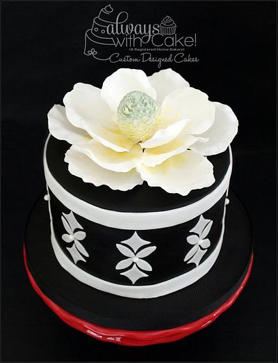 Magnolia & Quatrefoils - Cake by AlwaysWithCake