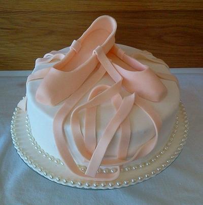 Ballet - Cake by Manuela Silva