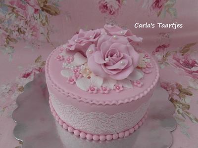 Vintage Cake - Cake by Carla 