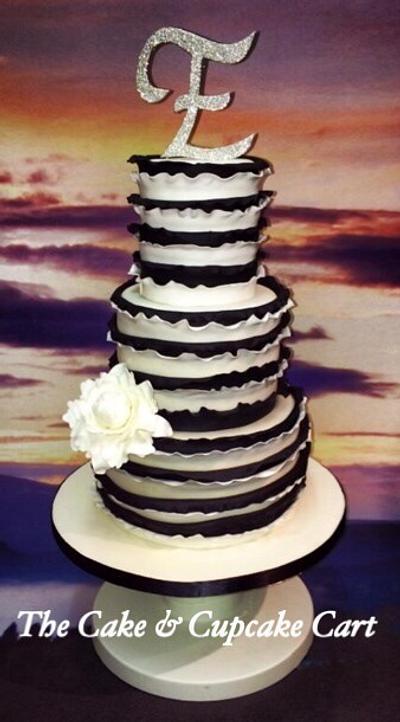 Black and White Ruffle Cake - Cake by Thecakecart