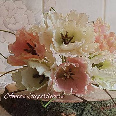 Sugarflower tulps - Cake by Anna's SugarFlowers