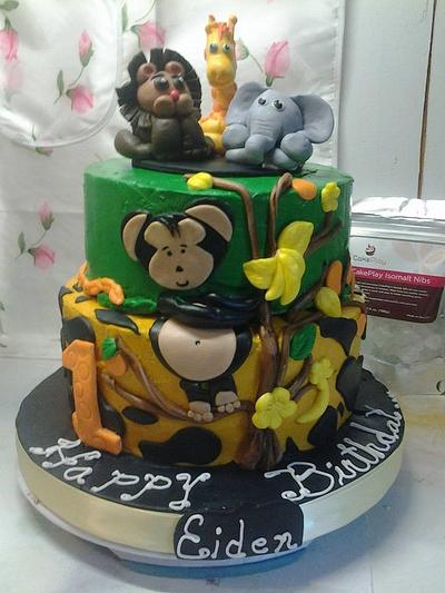 Animal Cake - Cake by Wendy Lynne Begy
