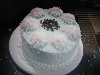 Butter pecan w choc chips - Cake by angela