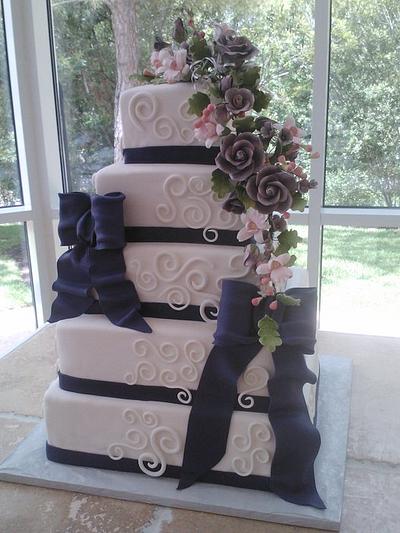 Plum Wedding  - Cake by Alissa Newlin