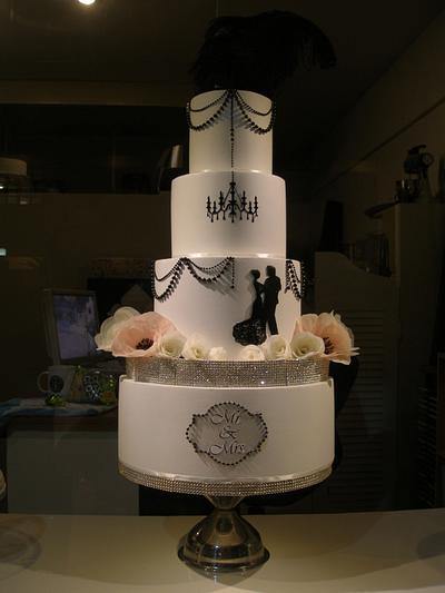 Victorian Silhouette Wedding - Cake by Patrice Pelayo