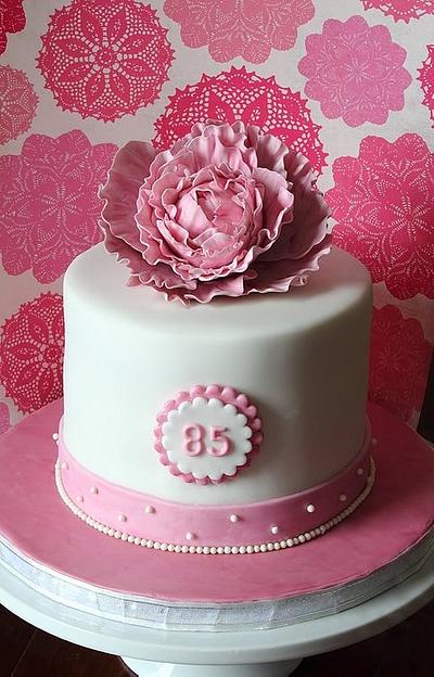 Peony cake - Cake by Fairycakesbakes