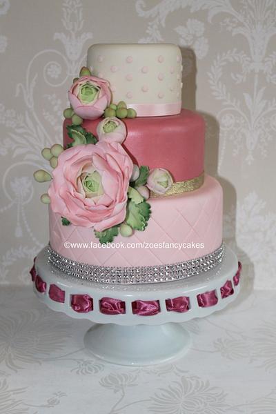 Wedding cake with flower detail - Cake by Zoe's Fancy Cakes