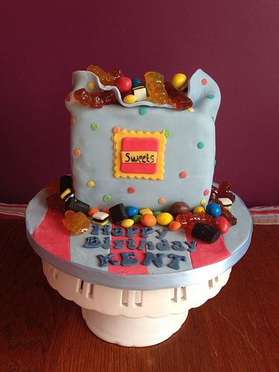 A bag of sweets - Cake by CupNcakesbyivy