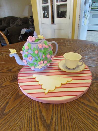 Teapot cake - Cake by Laura 