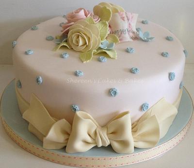 Shabby Chic - Cake by Shereen