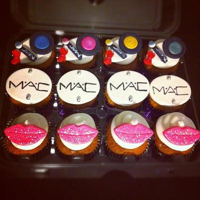 MAC Cupcakes - Cake by DeliciousCreations