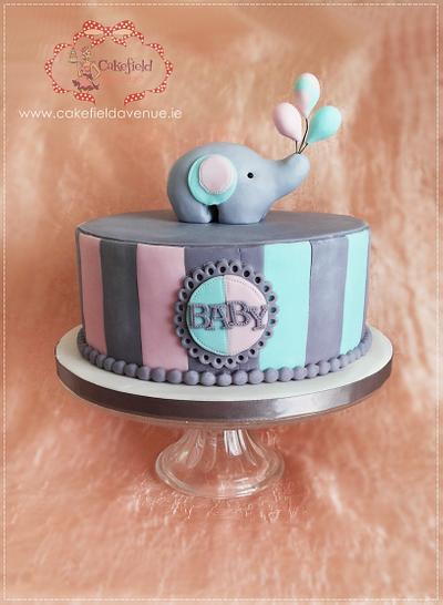 BOY OR GIRL? BABY SHOWER CAKE - Cake by Agatha Rogowska ( Cakefield Avenue)