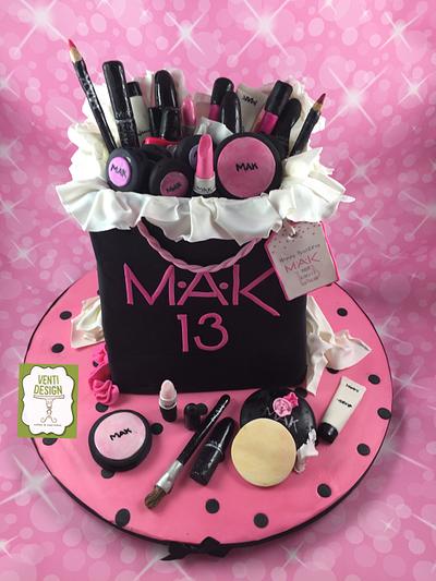 Make-up cake - Cake by Ventidesign Cakes
