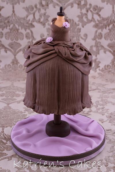 Mannequin Cake - Cake by KatriensCakes