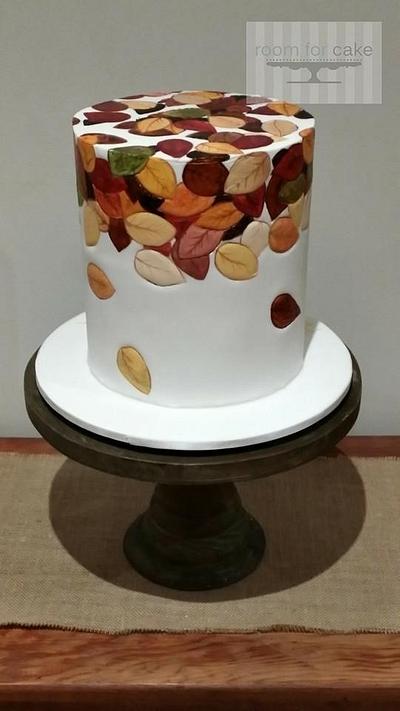 Hand painted Autumn leaves - Cake by Room for Cake - Jo Pike