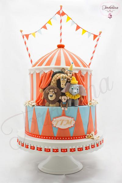 Circus  - Cake by Sabrina
