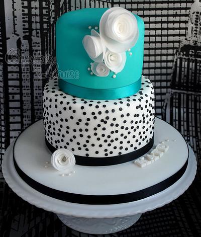 Birthday cake inspired by the London designer, Lisa Stickley - Cake by CupcakesbyLouise