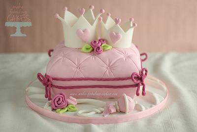 Mommy n Baby Princess Crown Cake - Cake by Make Fabulous Cakes