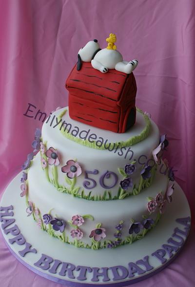 Snoopy in the Flowers - Cake by Emilyrose