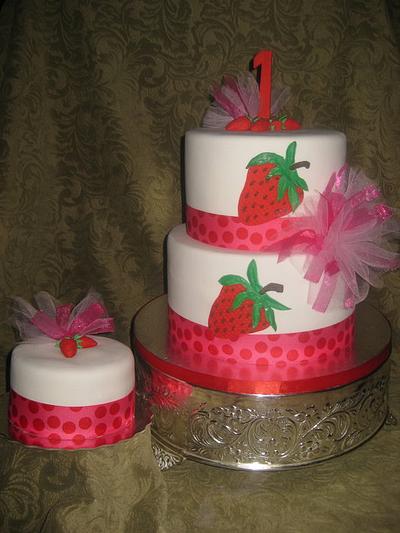 Strawberry Sweetness - Cake by Jillin25
