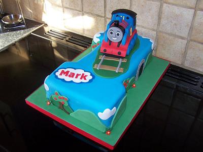 Thomas the Tank engine - Cake by Bev Miller