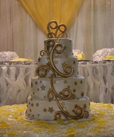 Golden Stars Cake - Cake by MsTreatz
