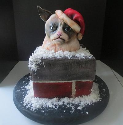 Grumpy Kitty Christmas Cake - Cake by JulieFreund
