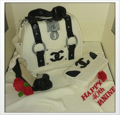 handbag, shoe and wallet  - Cake by jodie baker