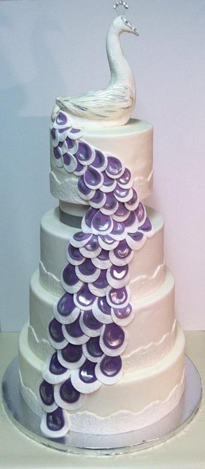 Peacock wedding cake - Cake by Stephanie