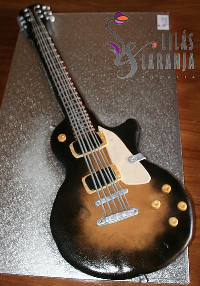 Les Paul 100 model guitar - Cake by Lilas e Laranja (by Teresa de Gruyter)