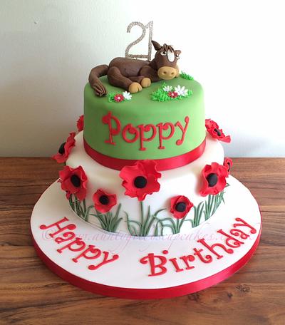 'Poppy' Cake  - Cake by Gill Earle