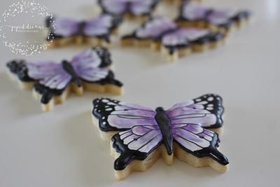 Butterfly Cookies - Cake by CookieKaren