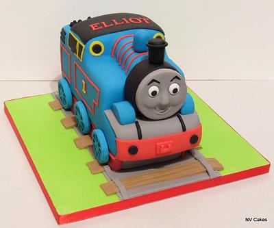 Thomas the Tank Engine - Cake by Nikki