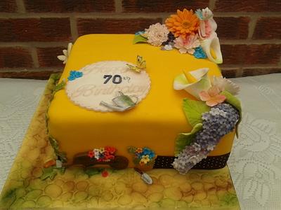 Sunshine and Flowers - Cake by Karen's Kakery