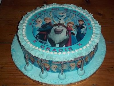 Simple Frozen cake - Cake by femmebrulee