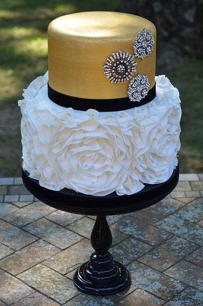 Fashionista Cake - Cake by Elisabeth Palatiello