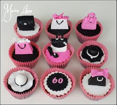 Fashion cupcakes - Cake by Maira Liboa