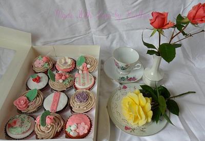 Cath Kidston inspired Cupcakes  - Cake by xxscarletxx