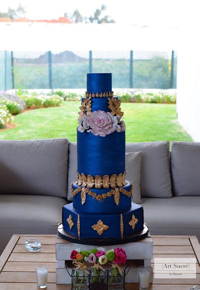 Royal blue baroque inspiration - Cake by Art Sucré by Mounia