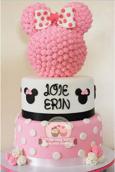 Minnie Mouse - Cake by Sheryberrysweets