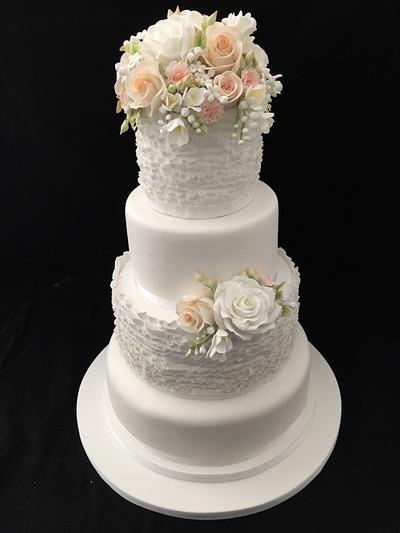 Spring floral wedding cake - Cake by Galatia